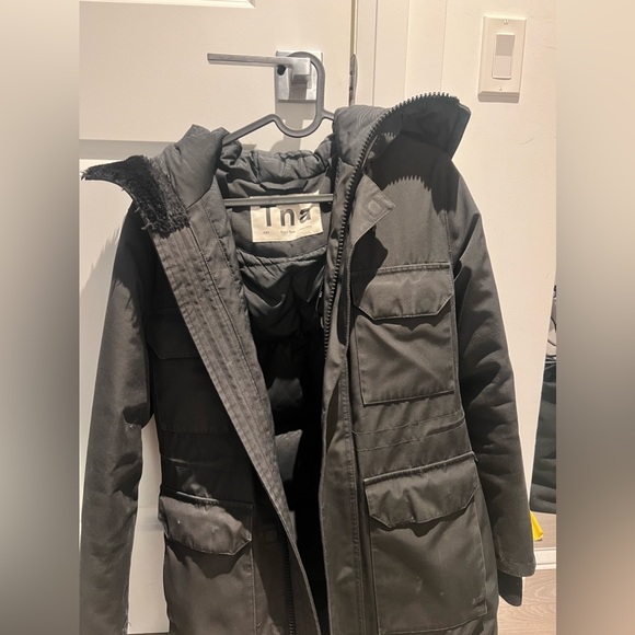 Winter jacket - Picture 4 of 6